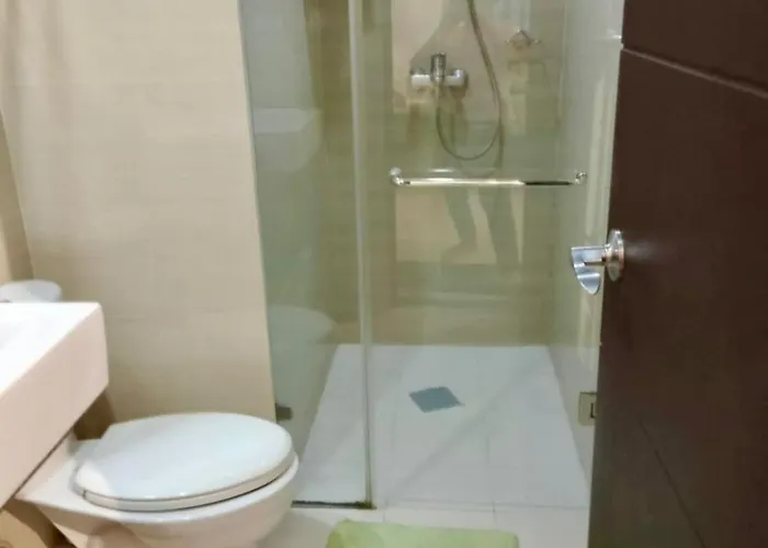 Hotel Rer-101 Newport Boulevard, Pasay City, Metro Manila, Philippines Near Naia Terminal 3 Manila